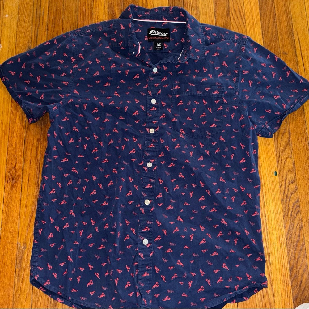 Pluggs Mens Button Down Tee with Lobster Design- Size Medium